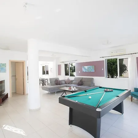 فيلة Your Dream Holiday With Private Pool In Most Exclusive Neighbourhood 1382 أيا نابا