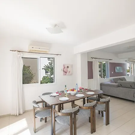 Villa Your Dream Holiday With Private Pool In Most Exclusive Neighbourhood 1382 *